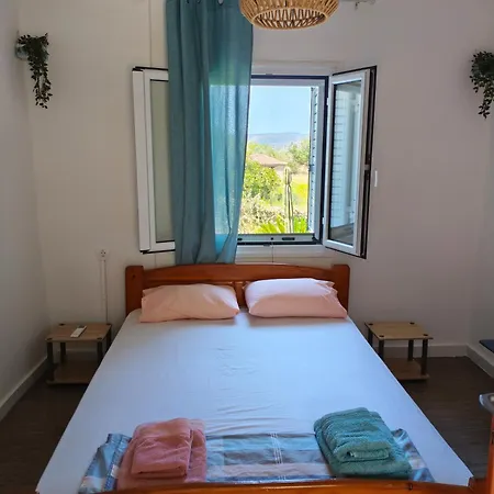 Petrohori Before Midnight Hébergement de vacances Pylos