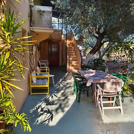 Feriehus Petrohori Before Midnight