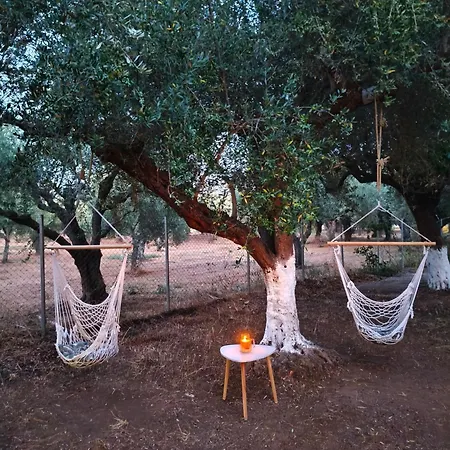 בית נופש Petrohori Before Midnight *