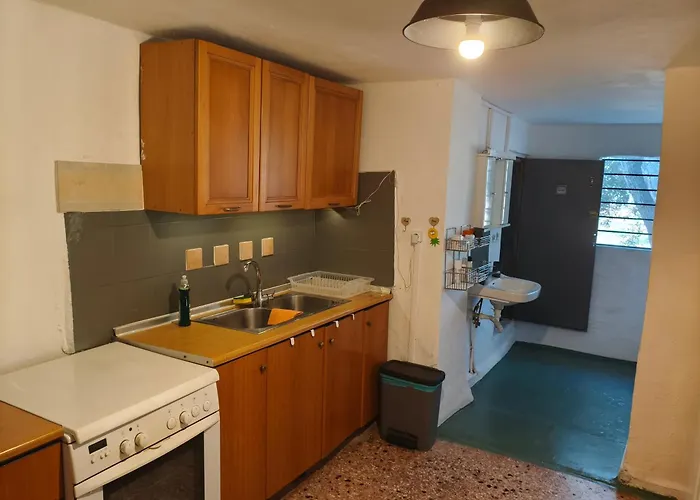 Petrohori Before Midnight * Pylos